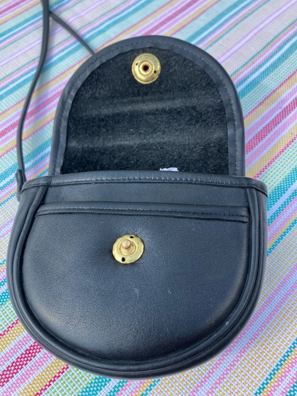 Coach Vintage Black Leather Belt Bag - Picture 9 of 10